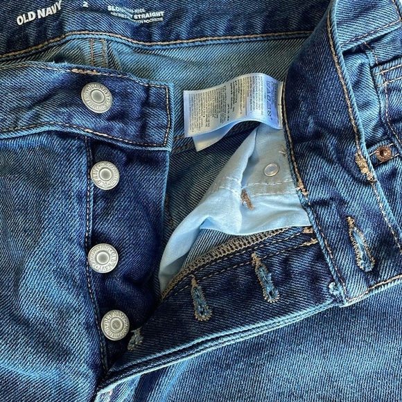 Old Navy High Rise Slouchy Straight Jeans - Picture 7 of 7